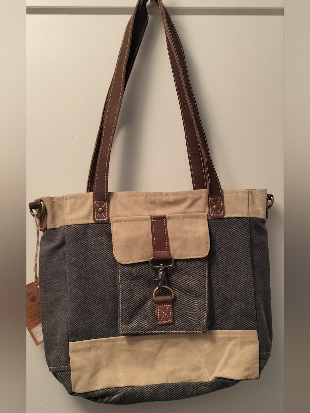Clea Ray Canvas And Leather Tote Bag in Gray And Beige